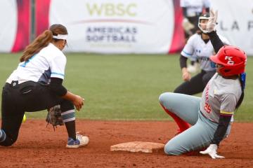 Perú cayó ante Argentina en Sudamericano de Softbol Femenino