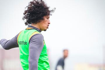 Riveros: “Esta clase de partidos nos sirven para seguir mejorando”