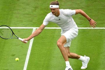 Zverev avanzó a la segunda ronda en Wimbledon