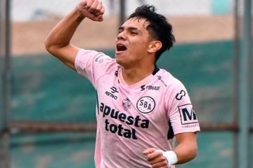 ¡Maretazo rosado! Boys goleó a Comerciantes Unidos en reserva