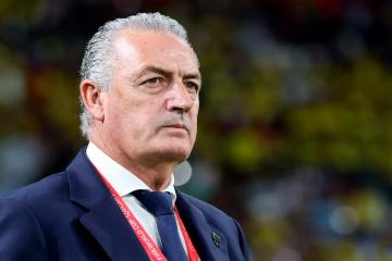 Alfaro se despidió de selección 'tica' y tendría todo listo para ser nuevo DT de Paraguay