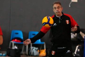 Rizola con miras al Mundial U17: "El psicólogo está trabajando mucho para manejar presión de la tribuna"