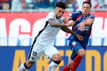 Botafogo igualó ante Bahía y no pudo recuperar la cima del Brasileirao