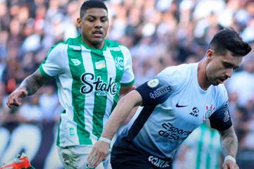 Corinthians no pudo ante Juventude y sigue en zona de descenso