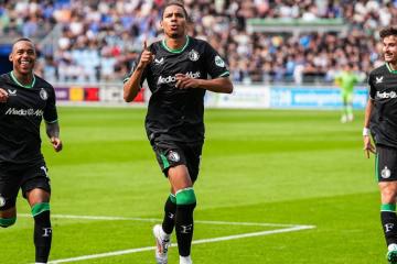 Feyenoord, sin López, goleó de visita