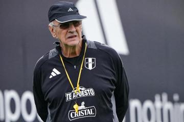 Fossati: "Colombia es una de las mejores selecciones de América, pero la vamos a enfrentar con la mejor voluntad"