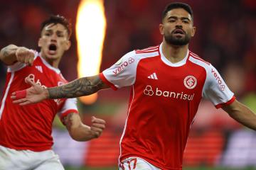 Internacional venció a Juventude y se aleja de zona de descenso en el Brasileirao
