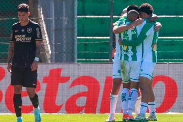 Botafogo cayó ante Juventude y puso en riesgo la cima del Brasileirao