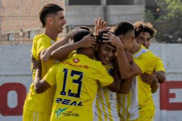 Juan Pablo II College venció de local a Pirata