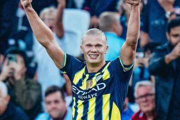 Con hack-trick de Haaland, Manchester City derrotó a West Ham y es líder de la Premier League