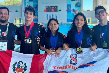 Nadadores trujillanos retornan de Puerto Rico cargados de medallas