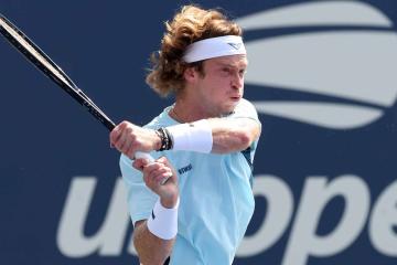 Rublev avanzó a tercera ronda del US Open tras sufrido partido