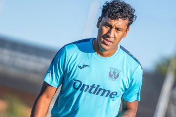 Agente de Tapia: "Renato quiere ganarse el titularato, ponerse a punto siempre pensando en la selección"