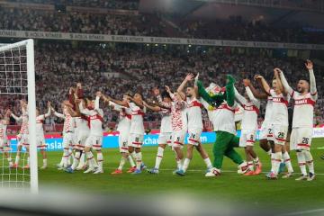 Stuttgart aplastó 5-1 al Borussia Dortmund por la Bundesliga