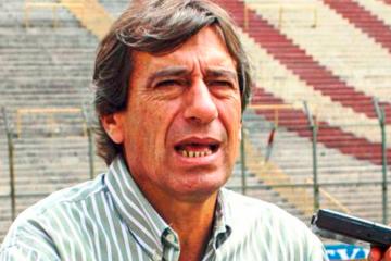 Leguía: "A la 'U' le puede costar pero saca los partidos adelante"