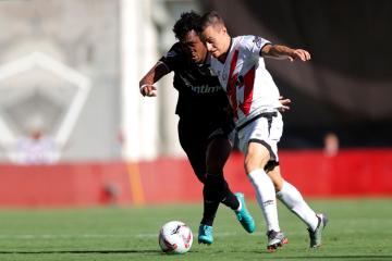 Renato Tapia fue titular en empate del Leganés de visita ante Rayo Vallecano