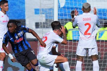 ¡Lluvia de goles en Bérgamo! Atalanta venció 3-2 a Fiorentina por Serie A