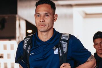 Garcés: "Si eso fue penal, tiene que cobrar por partido 30 penales"