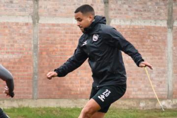 Barco: “Somos nosotros los que tenemos que dar la cara y sacar al Boys de esta situación”