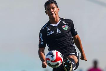 Navea: "Sufrimos otra derrota que nos apena mucho"