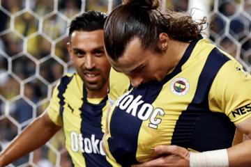 Fenerbahçe venció por 2-1 a Royal Union en la Europa League