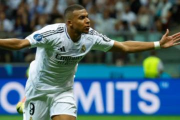 Kylian Mbappé marcó ante Alavés y logró importante récord