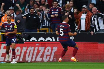 Newcastle le dio vuelta al Wolverhampton