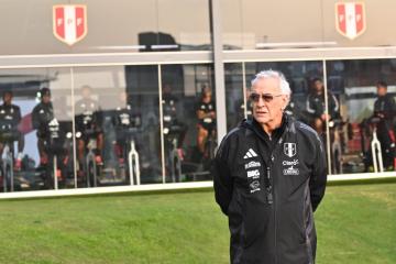 Fossati: "Vi lo que esperaba ver de Perú; dimos un paso hacia adelante"