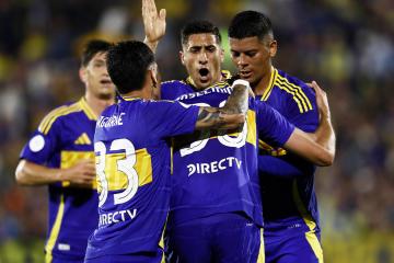 Con Advíncula, Boca Juniors se metió a semifinales de la Copa Argentina