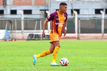 López: "Feliz por la victoria que nos ayuda mucho a empezar a olvidarnos del descenso"