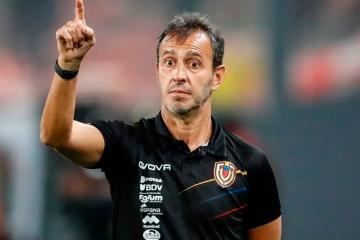 Batista: “Estoy muy tranquilo, quedan 24 puntos en juego y estamos a dos de zona de clasificación”