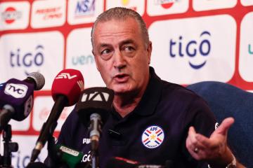 Alfaro: “Si hay algo a lo que tienen que tener cuidado es al corazón de estos chicos”