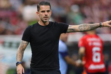 Gago no seguirá en Chivas y se acerca a Boca