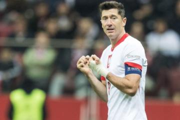 Lewandowski: "Me gustaría recibir más balones en el área"