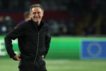 Luis Enrique continuará en el PSG tras ampliar su contrato