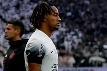 Con Carrillo, Corinthians empató sin goles con Flamengo y quedó fuera de la Copa Brasil