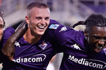 Fiorentina derrotó por 2-1 a AC Milan por la Serie A