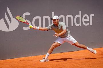 Gonzalo Bueno cayó en ATP Challenger 100 Villa María