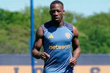 Con Advíncula, conoce la primera lista de convocados de Gago en Boca