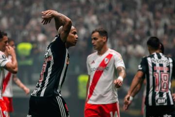 (VIDEO) Atlético MG goleó 3-0 a River y puso un pie en la final de la Libertadores