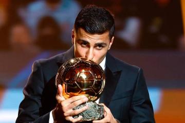 Español Rodri se quedó con el Balón de Oro