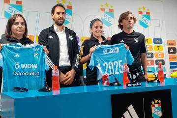 Oribe: "Estoy feliz de continuar en Sporting Cristal"