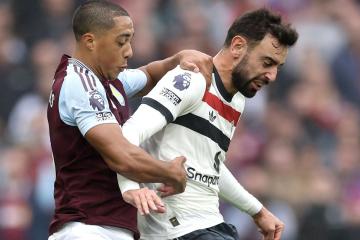 Aston Villa y Manchester United no pasaron del empate