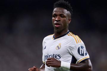Vinicius se solidarizó con jugadores del Barcelona que fueron insultados