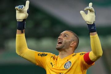 Weverton fue convocado en Brasil tras lesión de Alisson