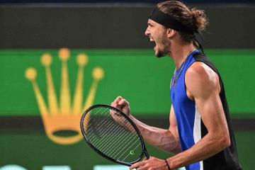 Zverev sufrió pero ganó en Shanghai