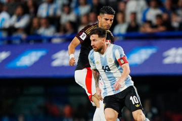 Zambrano: “Estamos al borde de la eliminación, pero vamos a seguir luchando”