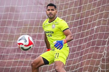 'Supermán' Fernández volvió a vestirse con la camiseta crema