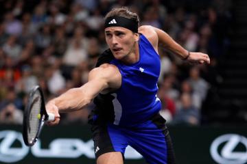 Alexander Zverev avanzó a semifinales del Masters 1000 de París