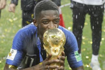 Dembelé: "Me retiraré con 34 años y me meteré al negocio inmobiliario"